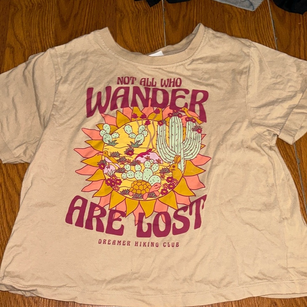 Juniors shirt xs, No rips or stains,gently used